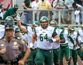 Thor Jozwiak starts on USF offensive line 2 years after correcting irregular heartbeat