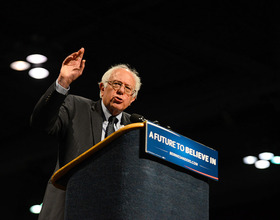 Bernie Sanders speaks on primary initiatives for presidency at rally in Syracuse