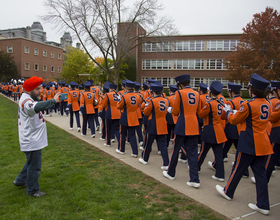 9 Syracuse sports traditions freshmen should learn