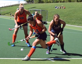 Syracuse overcomes slow start to blow out Penn, 4-0