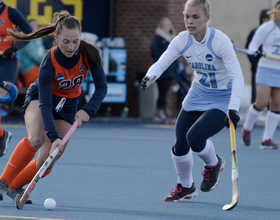 Syracuse field hockey suffers 1st loss of season, 3-2, in double overtime against North Carolina