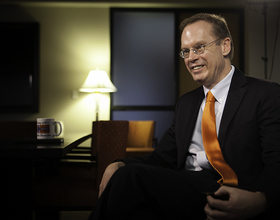 Syracuse University Chancellor Kent Syverud announces revisions to free speech policies