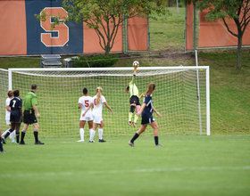 Courtney Brosnan makes 6 saves in Syracuse women's soccer's 1-1 tie against Notre Dame