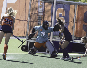 Regan Spencer fills void left by historic Syracuse goalie Jess Jecko