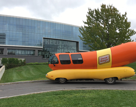 Oscar Mayer Weinermobile comes to SU campus