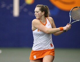 Gabriela Knutson wins doubles point and comes back to secure a singles point in Syracuse's 5-2 win over Louisville