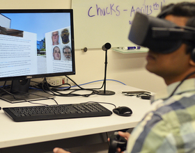 An SU student startup uses virtual reality to read the news