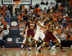 Gallery: Syracuse skates past Iona, 71-62