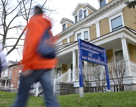 Counseling Center to extend spring hours; officials announce search for additional therapists