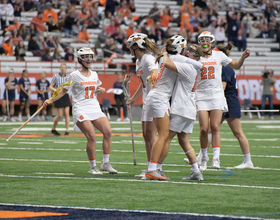 Syracuse blows out Connecticut, 23-11, by way of multiple big runs