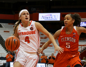 Syracuse overcomes 21-point deficit, beats Wake Forest 71-61