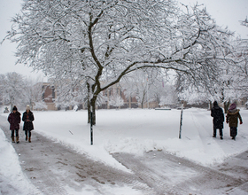 Gallery: Campus community enjoys rare snow day at Syracuse University