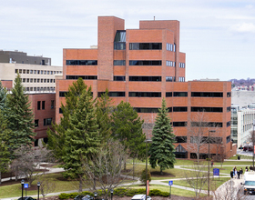 Middle States commission site team visits Syracuse University