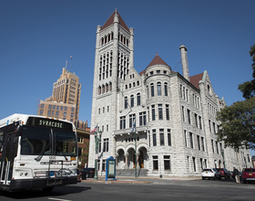 Syracuse taxi drivers want Common Council to implement more Uber regulations