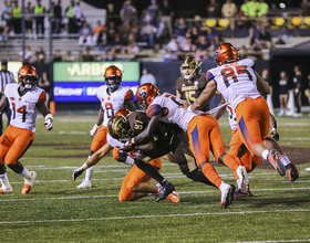 Syracuse is still struggling to pressure the quarterback