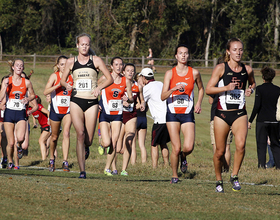 After competing at the U20 World Championships, Laura Dickinson adjusts to collegiate running