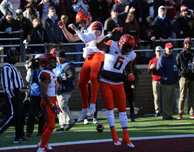 Strickland’s big day, Dungey’s 6 scores lead Syracuse over Boston College