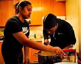 South Campus duo runs take-out food business from their apartment