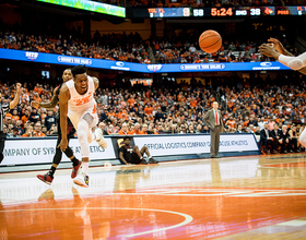 Tyus Battle embraces playmaker role to lead Syracuse past No. 18 Louisville