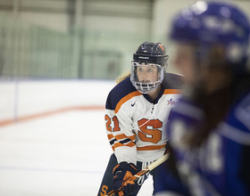 Former SU women’s hockey player Brooke Avery signed by Metropolitan Riveters