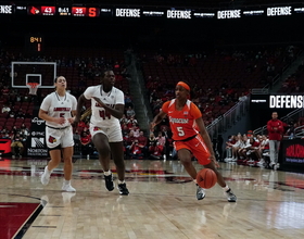 20 turnovers, 16 fouls plague Syracuse in 84-71 loss to No. 3 Louisville