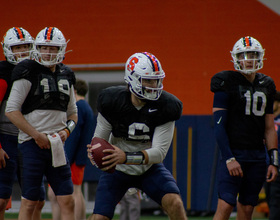 Notebook: Quarterbacks, coaches adjust to new offense in return to practice