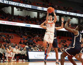 Final turnover of game lands Syracuse’s way in back-and-forth game at Louisville