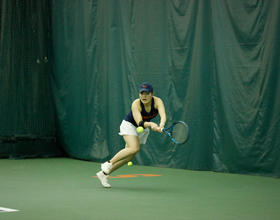 Miyuka Kimoto falls in both singles, doubles matches against Blue Devils