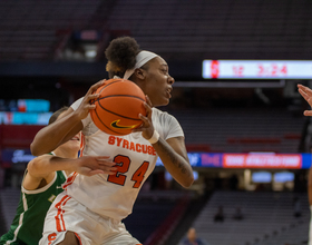 Syracuse forward Dariauna Lewis declares for WNBA draft