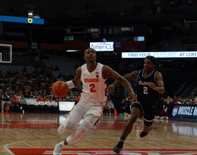 Observations from SU’s exhibition over Daemen: New man-to-man look, J.J. Starling shines