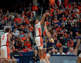 Syracuse blows 29-point lead, survives late Notre Dame comeback in 88-85 win