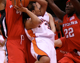 WBB : Offense cold in loss to RU