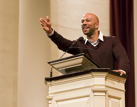 Common dreams: Hip hop artist Common encourages SU students to pursue their passions