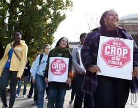 Students walk to raise money, awareness for world hunger