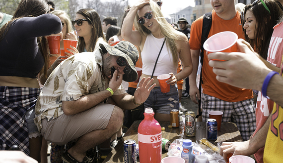 Students more likely to drink excessively while abroad, study finds