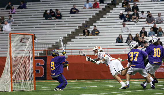 Syracuse’s most dangerous weapon: Brendan Bomberry around the crease