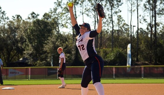 Syracuse drops series opener to Louisville, 7-4