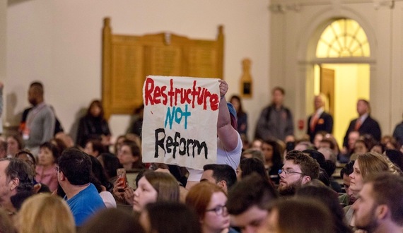 Gallery: SU officials, students gather at Hendricks Chapel for forum following Theta Tau expulsion