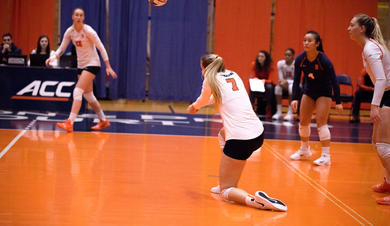 Syracuse rallies to win final two sets and defeat Clemson 3-2