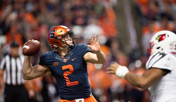 Gallery: Syracuse dominates Louisville, 54-23, on senior night