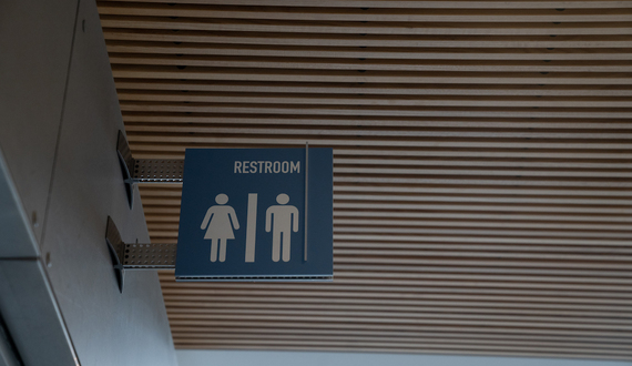 SU needs to add more gender-inclusive restrooms on campus