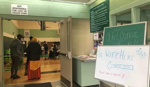 Onondaga County residents participate in 2nd day of early voting