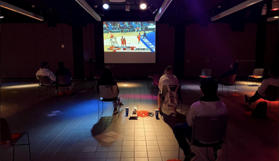 Inside SU&#8217;s Schine Sweet 16 watch party, 1st since pandemic began