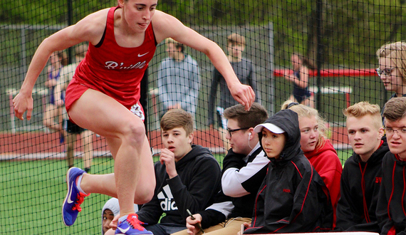 Justus Holden-Betts is becoming SU’s latest steeplechase star