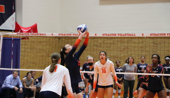 Elena Karakasi’s 4 kills, 12 assists lift SU over Albany