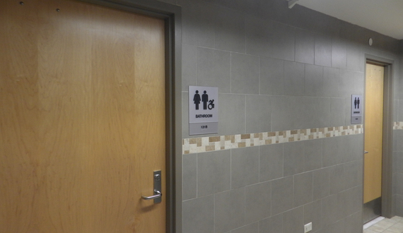 SU needs to switch from communal to gender-inclusive individual bathrooms