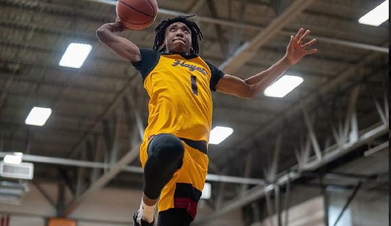 Through work in the &#8216;lab,&#8217; Syracuse commit Elijah Moore has become a prolific shooter