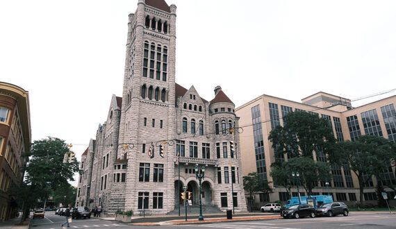 Common Council meets to celebrate former president Van B. Robinson