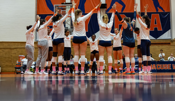 Players-only book club marks new chapter of camaraderie for SU volleyball