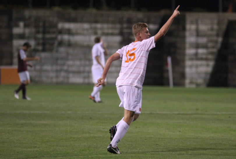 Scoring barrage vaults Syracuse to rout of Colgate